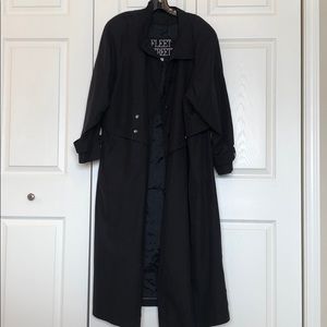Women’s trench coat 22W